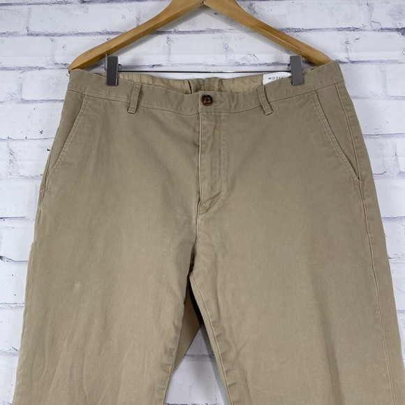 Mott & Bow Pants Men's Size 35 (35x31) Chino Pants Stretch Khaki Straight Leg - Picture 3 of 15